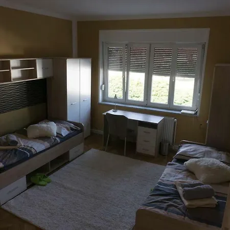 Trendy Apartmant In *